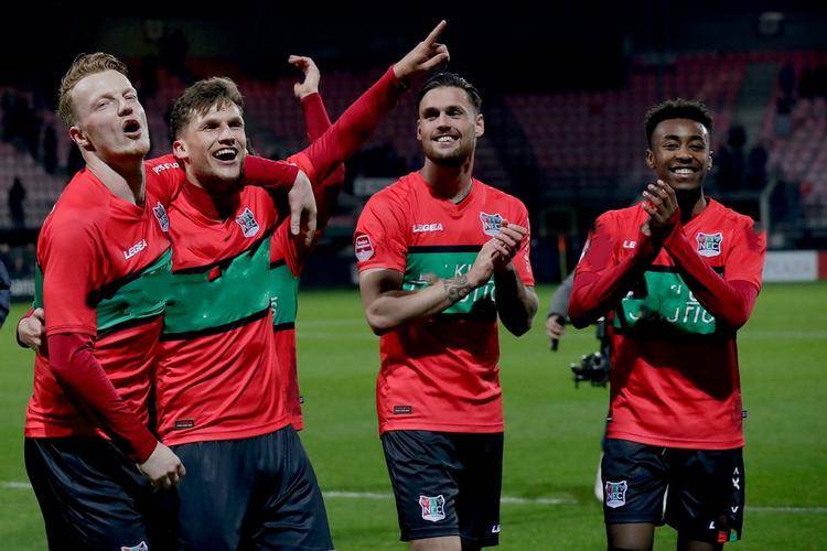 许多平台开 许多平台开