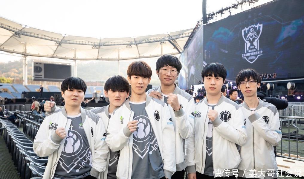 表现备受瞩 表现备受瞩