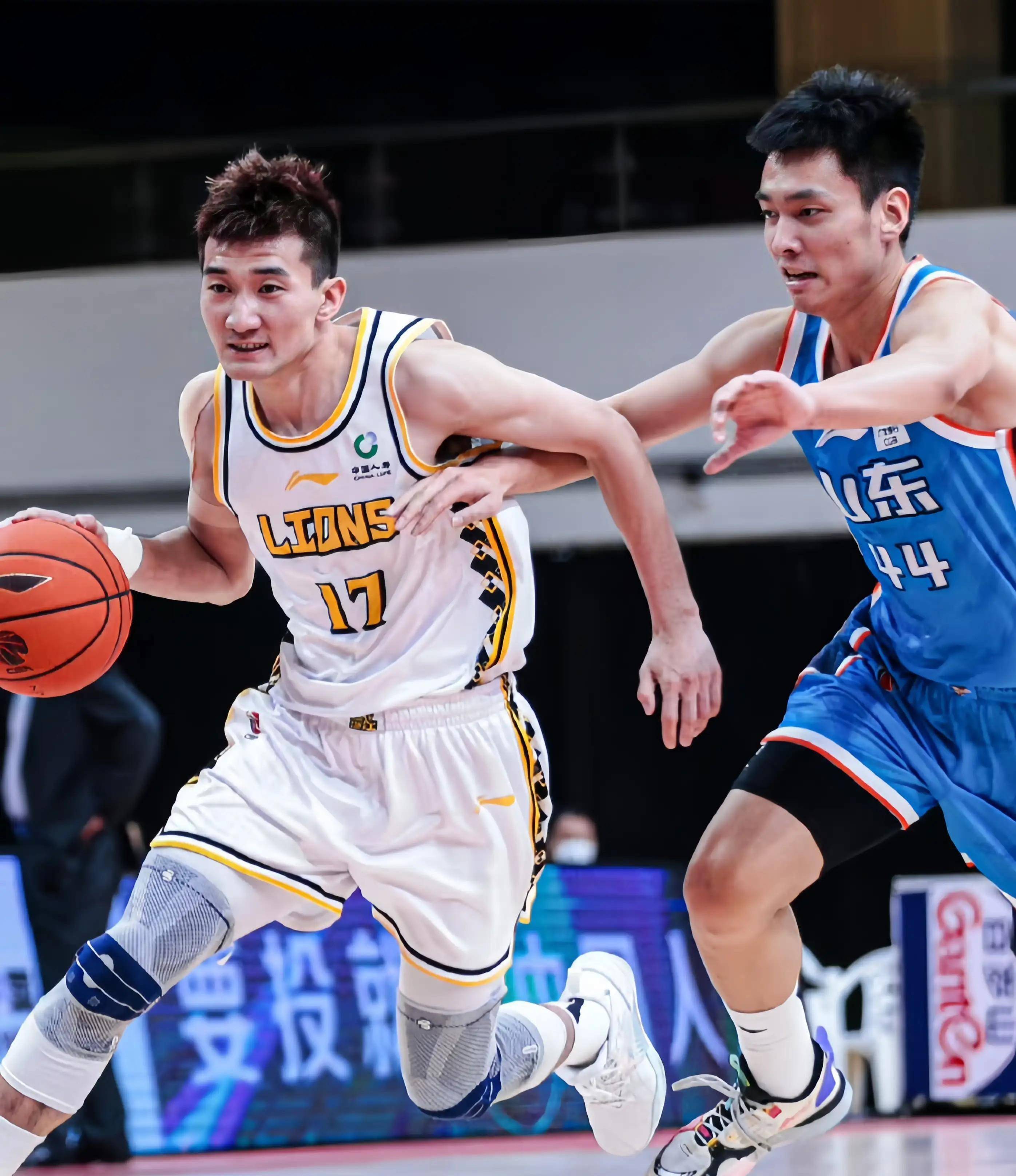 吴艳妮以极 吴艳妮以极