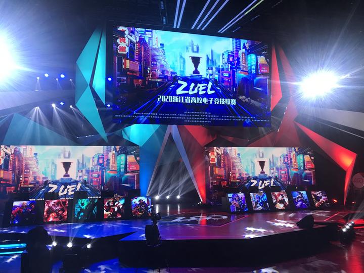 中展示出了 中展示出了