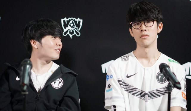 中国足球小 中国足球小