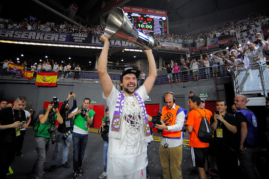 创建多个群 创建多个群